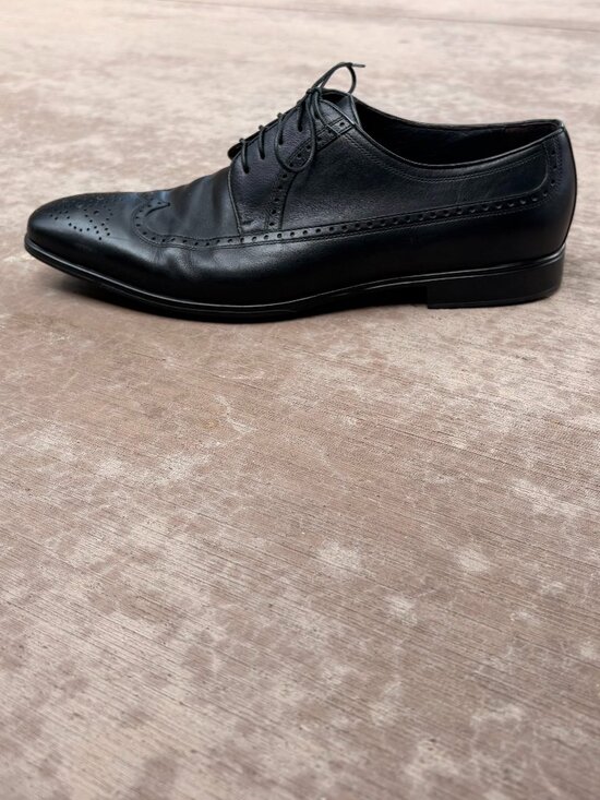 a. testoni |  Men\'s Wingtip Oxford Dress Shoes (Black) main image 10
